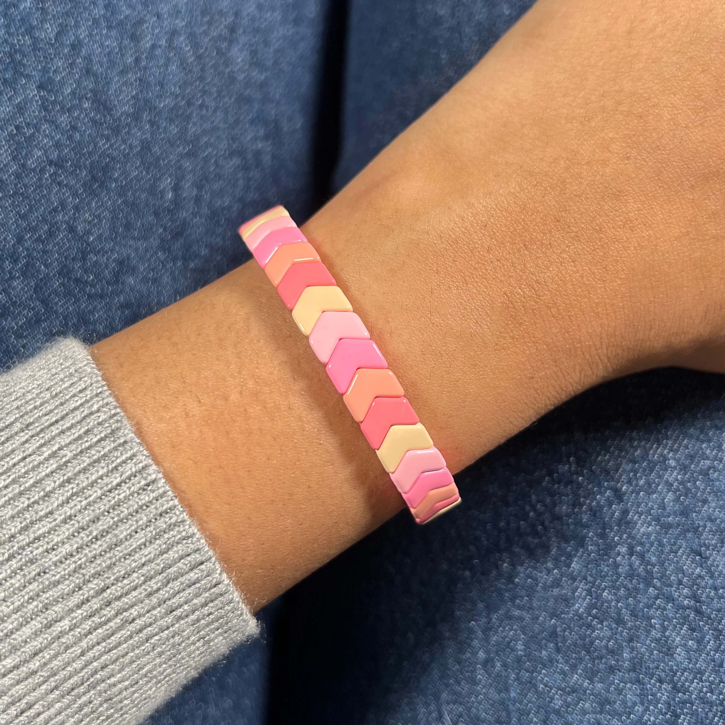 Amazonia Enamel Bracelet | Shades of Pink - Image 2