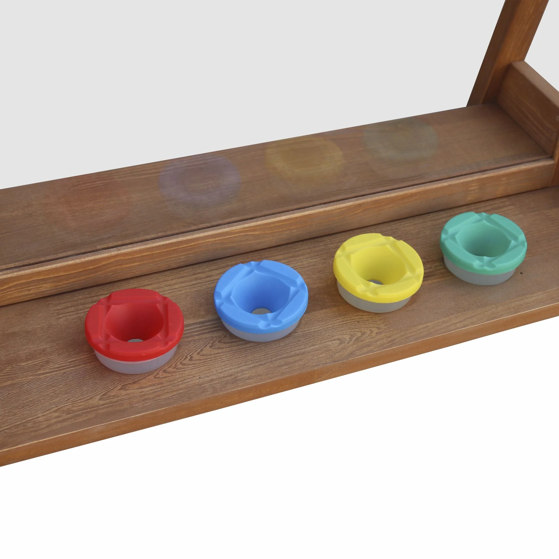 BYD Eric Activity Wooden Easel - Image 6