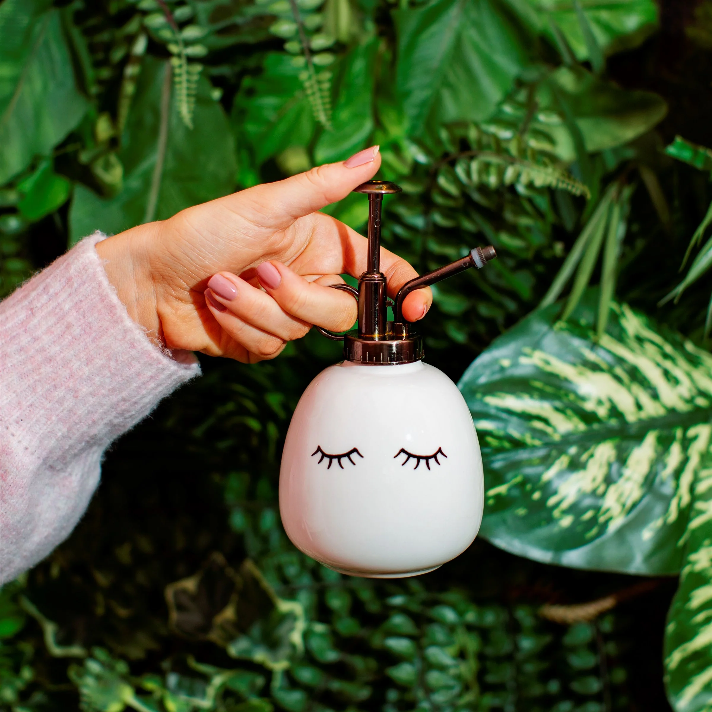 Eyes Shut Ceramic Plant Mister - Image 4