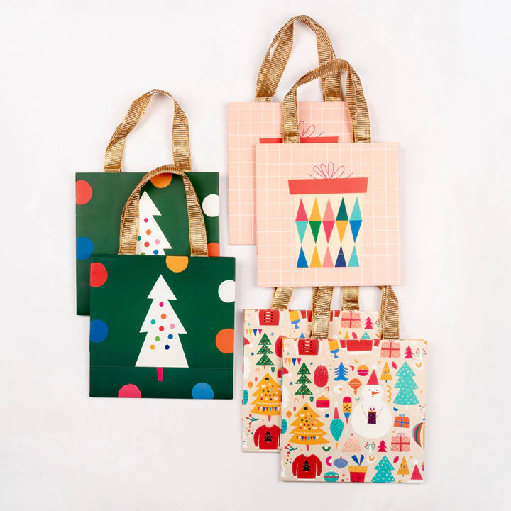 Set of 6 Gift Bags | Festive Fun - Image 3