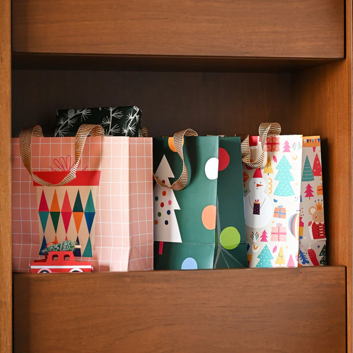 Set of 6 Gift Bags | Festive Fun - Image 4