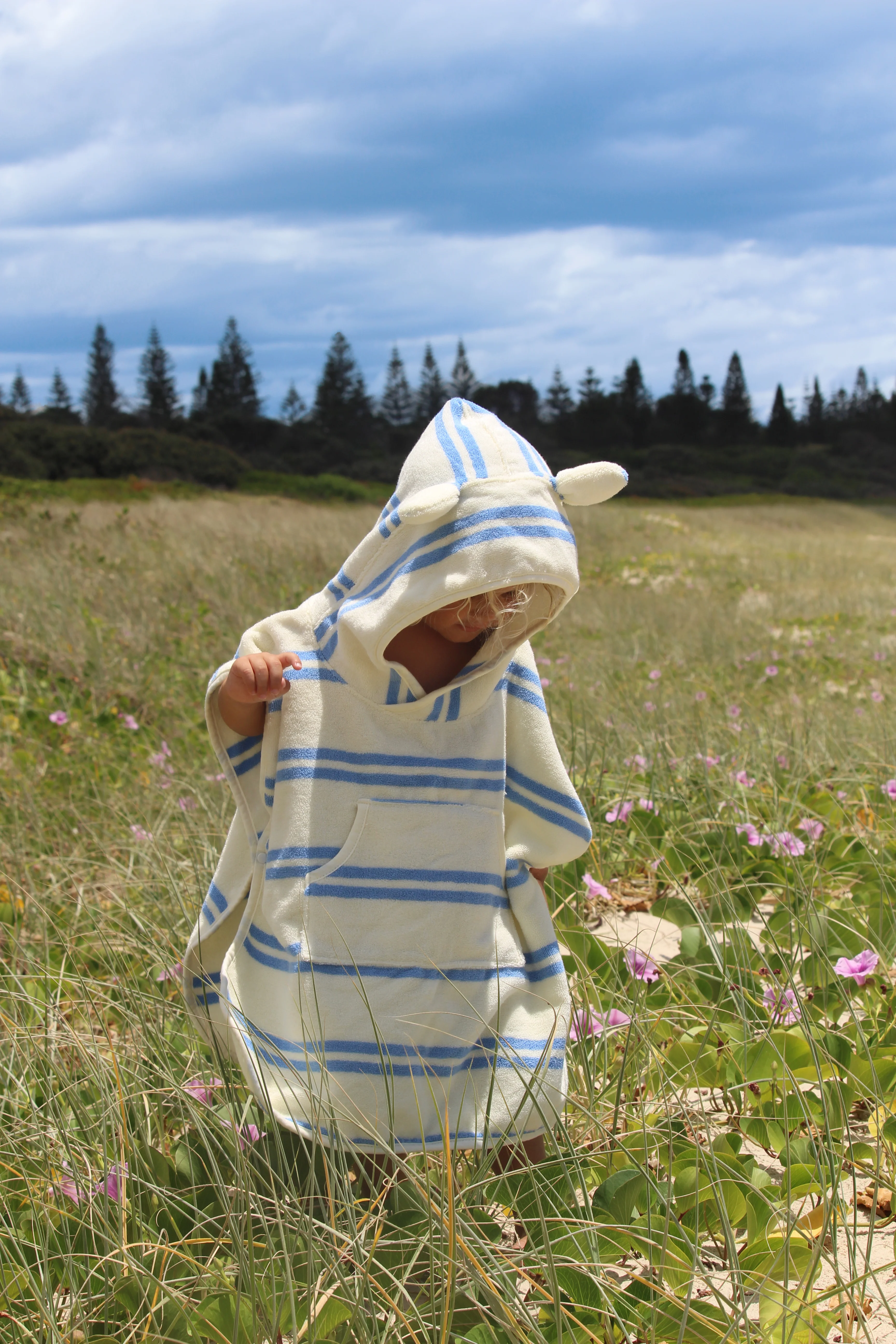 Kids Character Hooded Towel Sid the Seagull Blue Stripe - Image 7