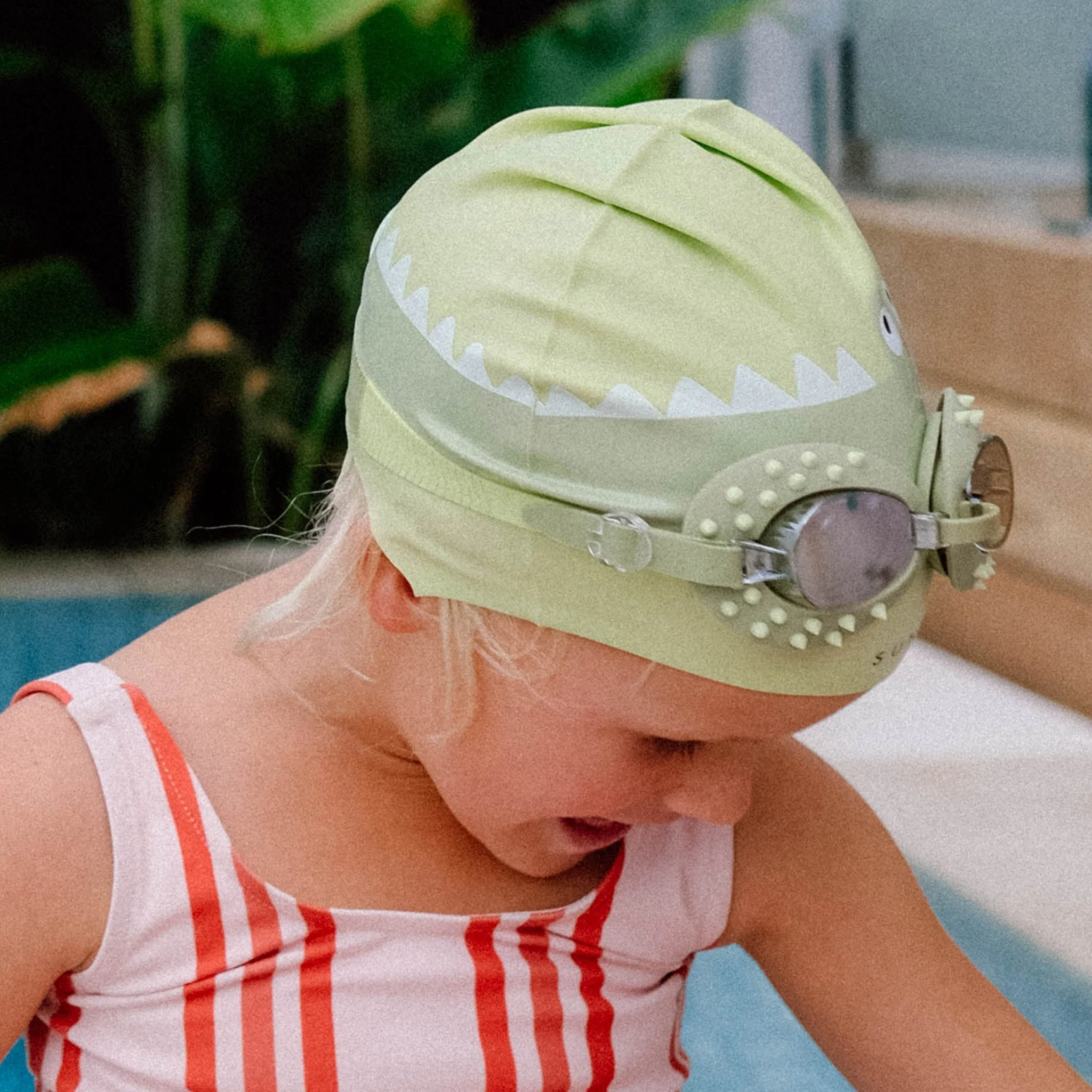 Kids Swim Goggles Cookie the Croc Khaki - Image 4