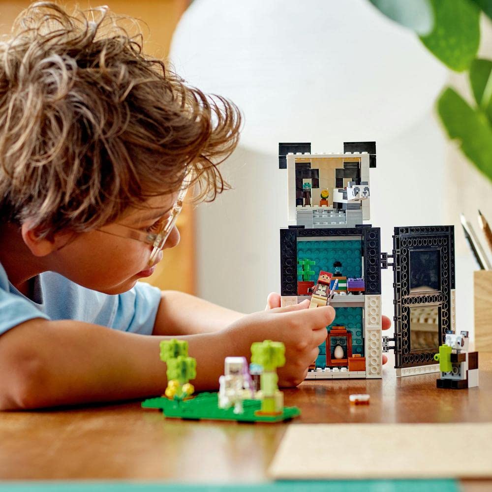 LEGO Minecraft The Panda Haven Building Toy Set (553 Pieces) - Image 3