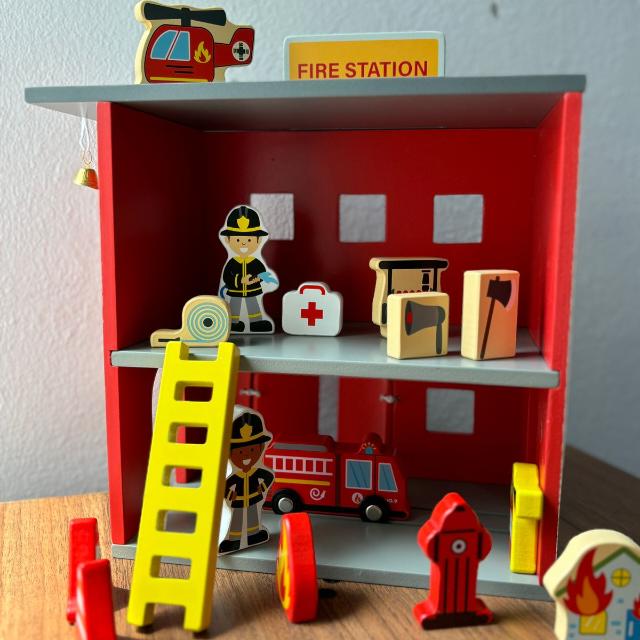 Playbox Marshall's Fire Station