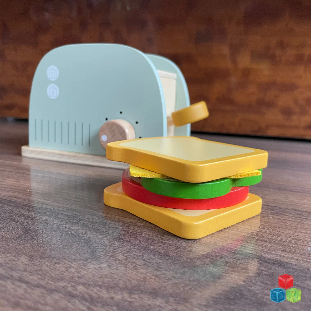 Open Ended Little Chef's Toaster Set -6 Pieces - Image 7