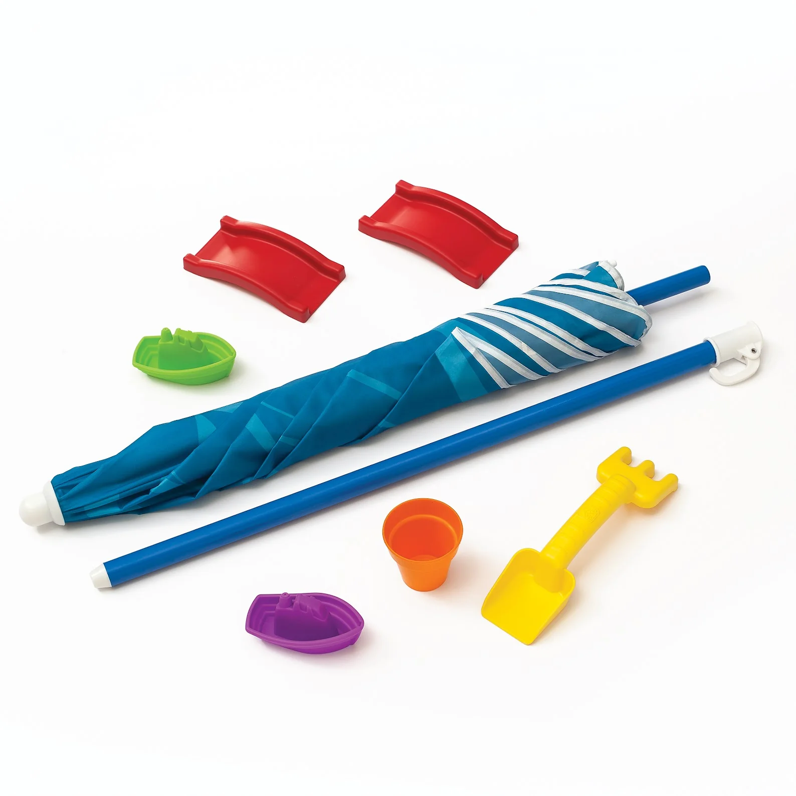 Step2 Cascading Cove Sand & Water Table - Image 2