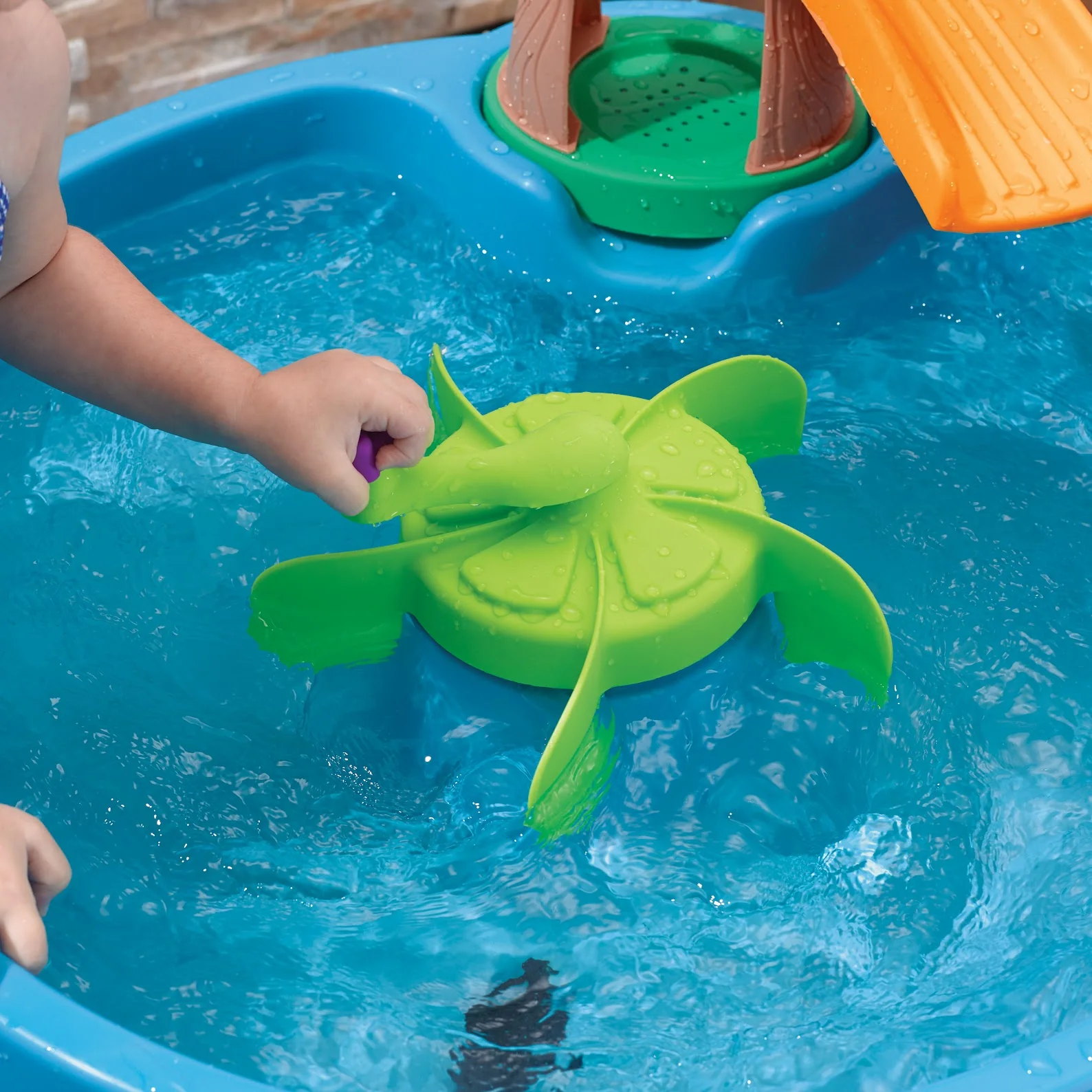 Step2 Duck Pond Water Table - Image 7