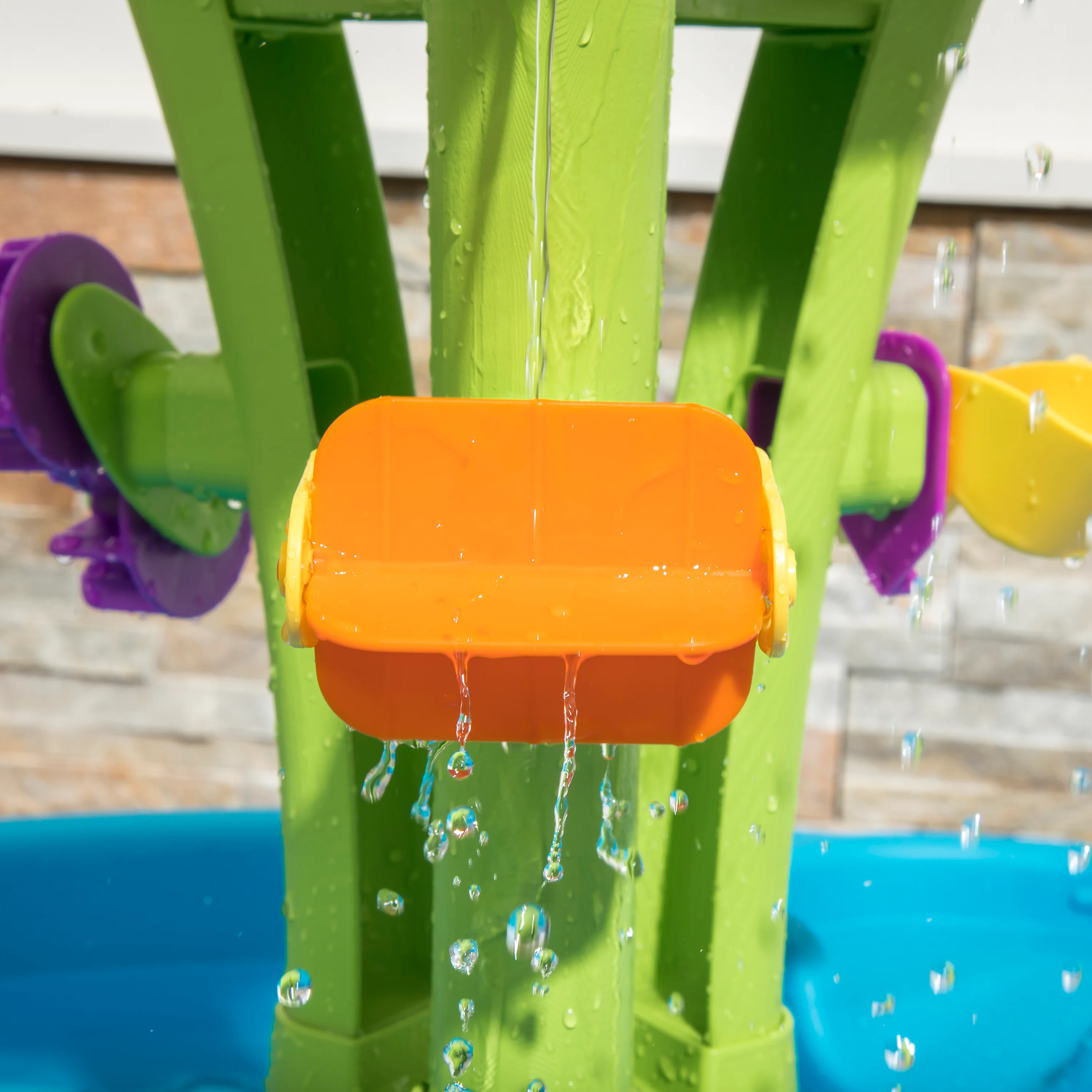 Step2 Summer Showers Splash Tower Water Table - Image 4