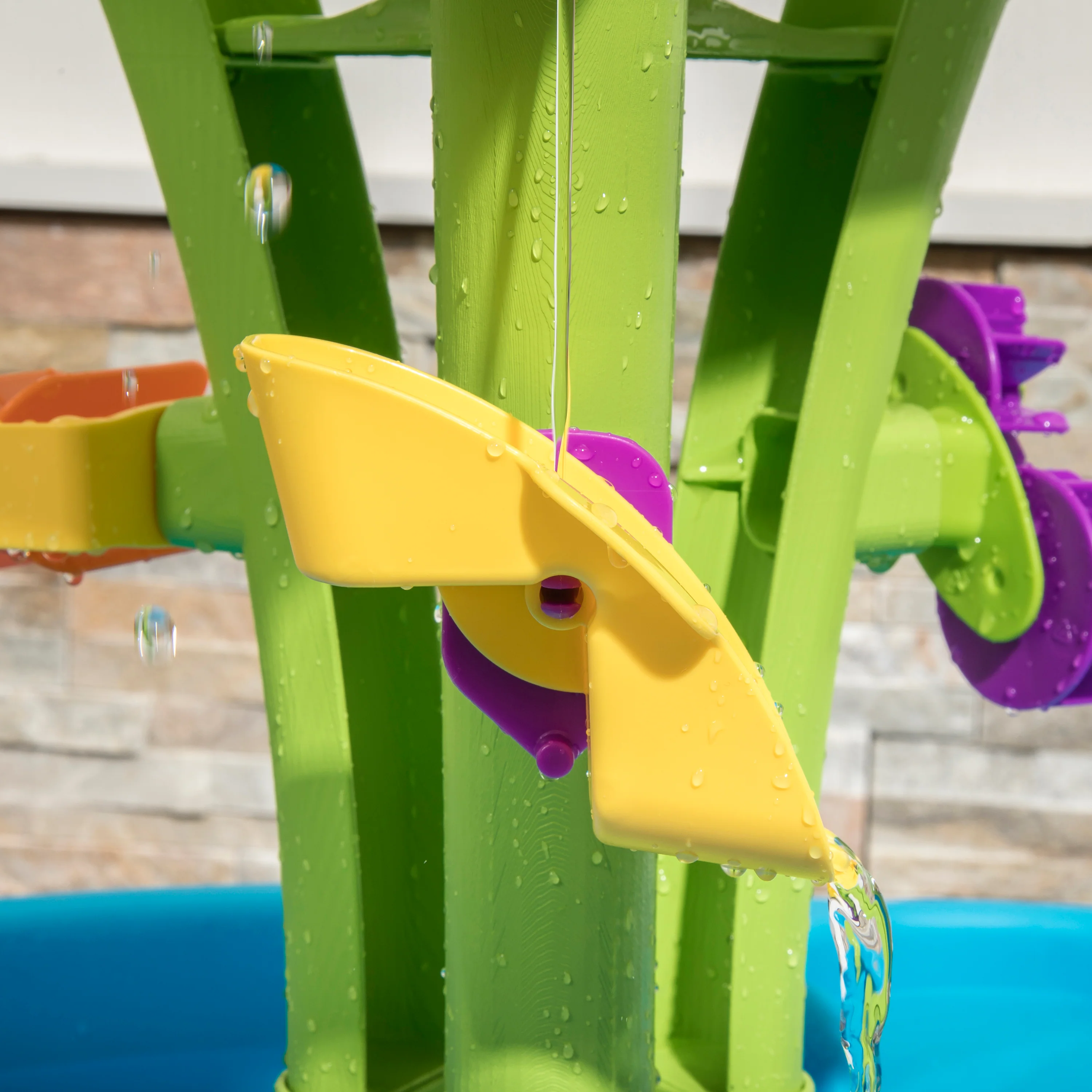 Step2 Summer Showers Splash Tower Water Table - Image 5
