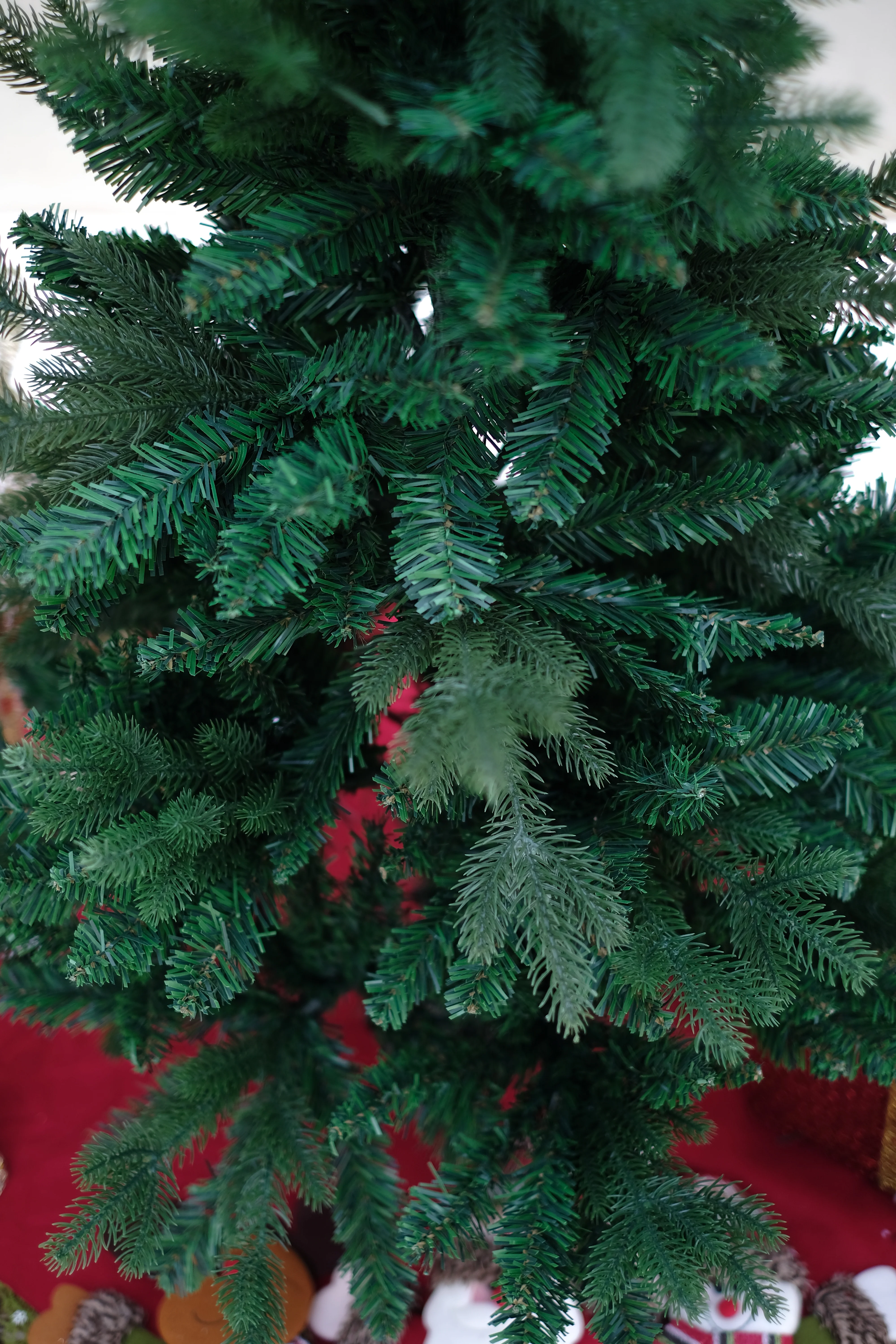 SWEN 12 feet NAPA christmas tree - Image 3